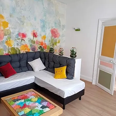 Oda ve Kahvaltı D'hotes Les Epicuriens
