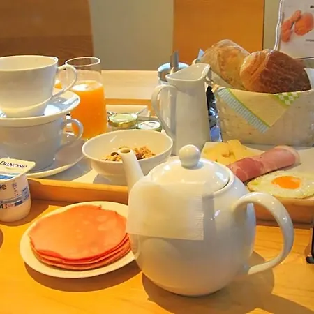 D'hotes Les Epicuriens Oda ve Kahvaltı Épernay