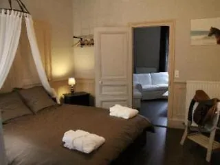 D'hotes Les Epicuriens Bed & Breakfast