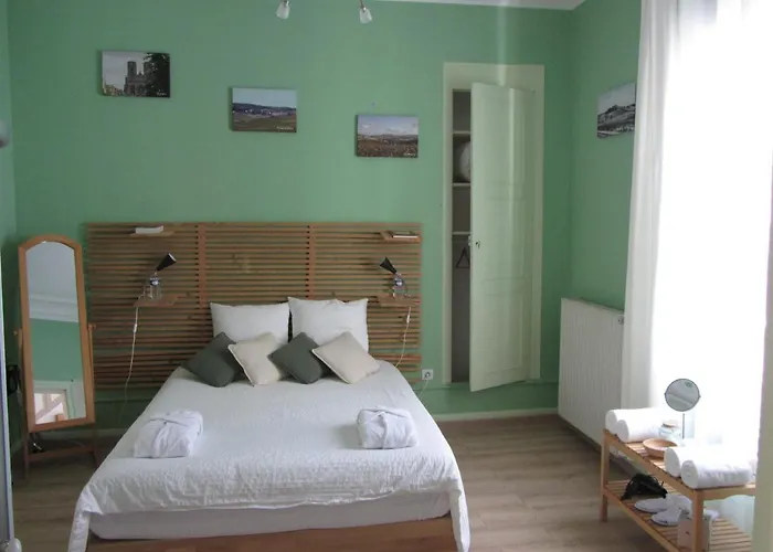 D'hôtes Les Epicuriens 3*